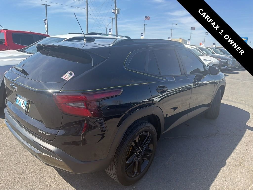 Used 2025 Chevrolet Trax Activ SUV