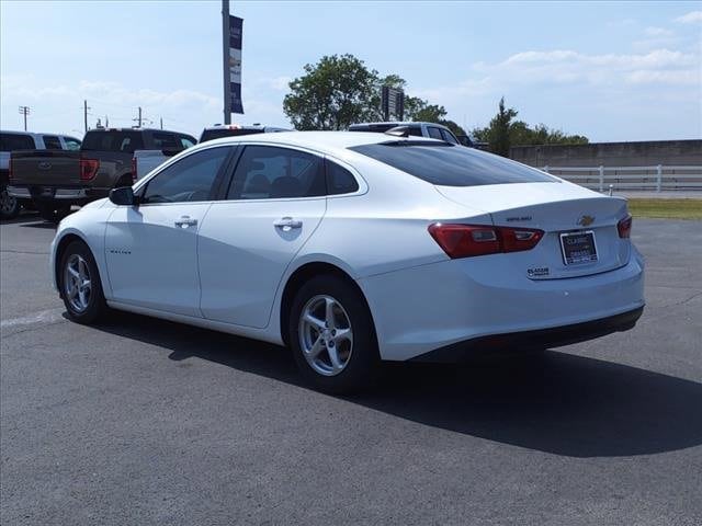 Used 2018 Chevrolet Malibu 1LS with VIN 1G1ZB5ST5JF102567 for sale in Owasso, OK