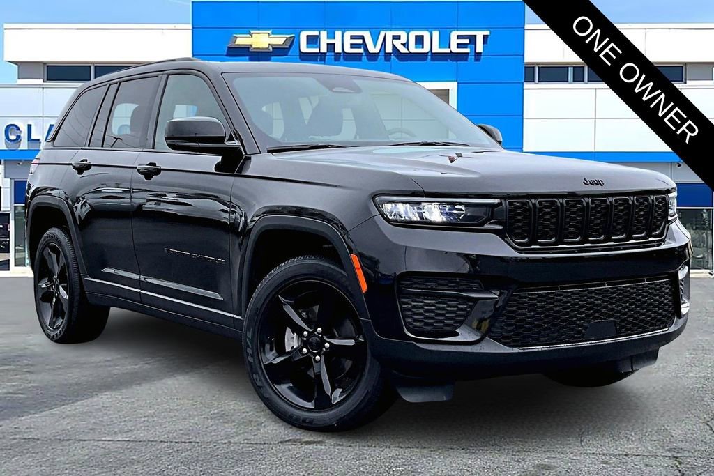 2024 Jeep Grand Cherokee Altitude's photo
