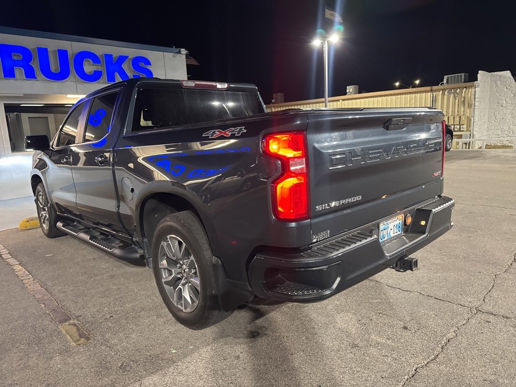 2020 Chevrolet Silverado 1500 RST photo 3