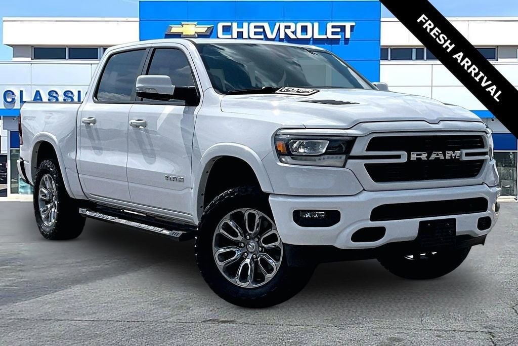 2020 RAM 1500 Laramie 4x4 Crew Cab 5'7's photo
