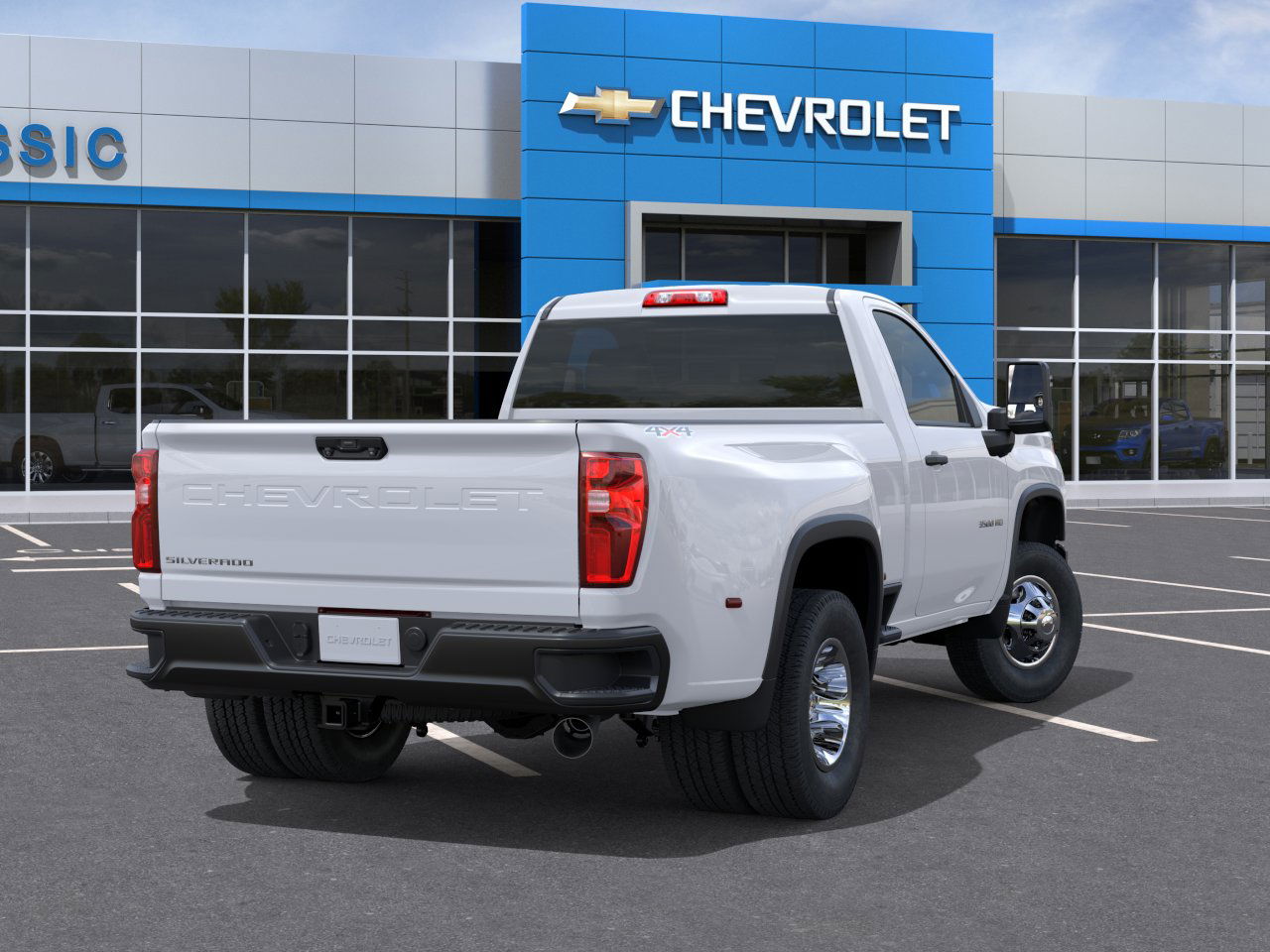 2026 Chevrolet Silverado 3500HD photo 4