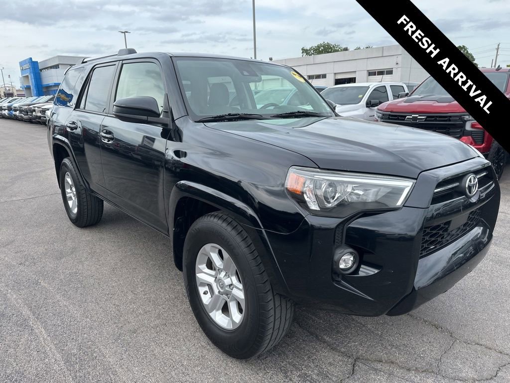 2021 Toyota 4Runner SR5 RWD V6's photo
