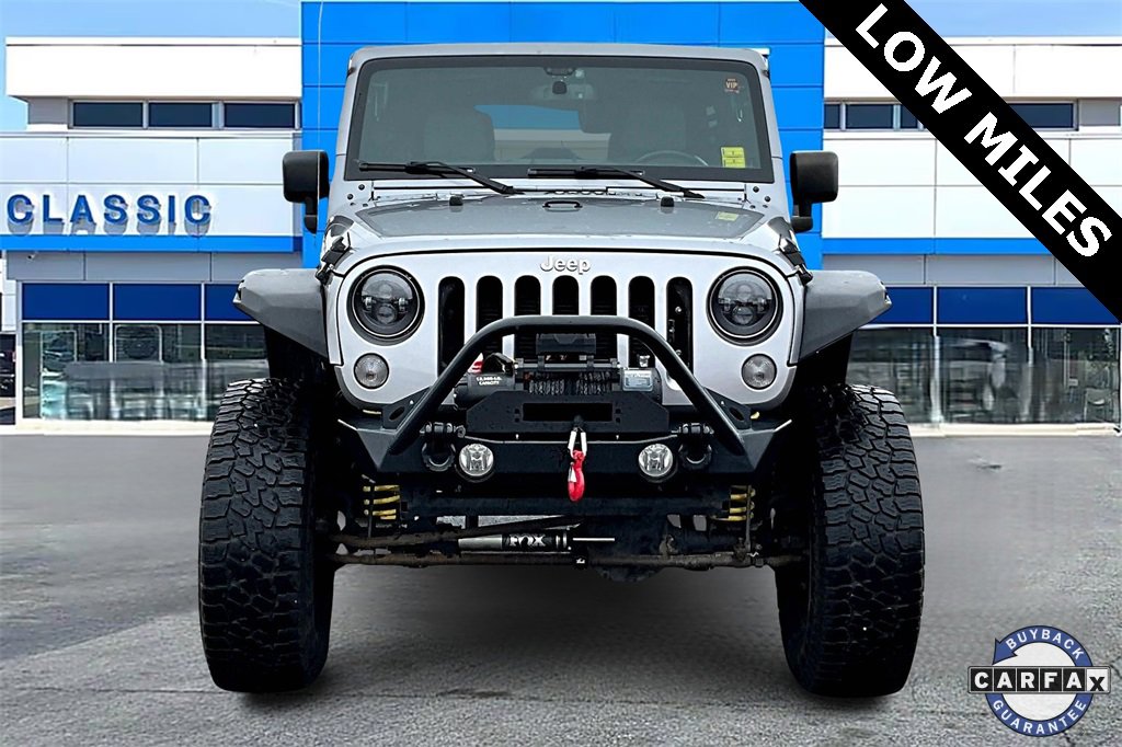 2017 Jeep Wrangler Unlimited Sport photo 2