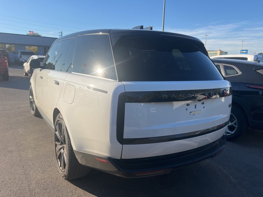 Used 2023 Land Rover Range Rover SE