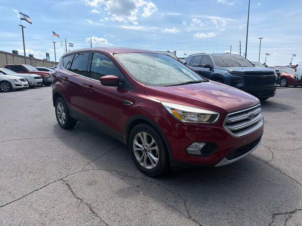 Used 2019 Ford Escape SE