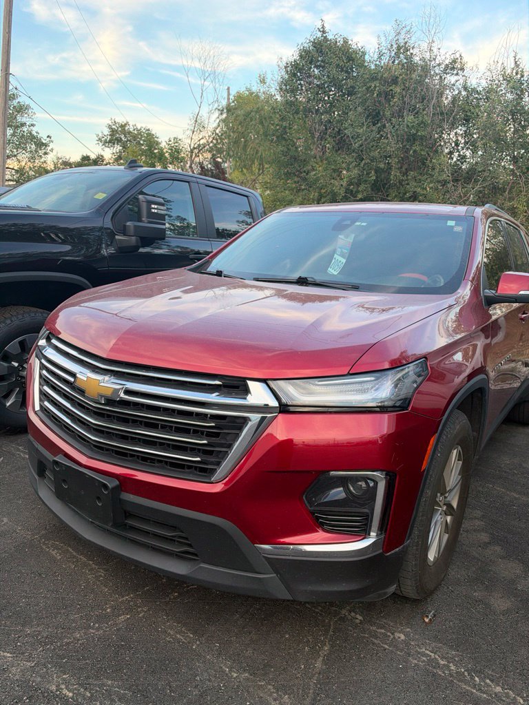 Used 2023 Chevrolet Traverse LT Cloth SUV
