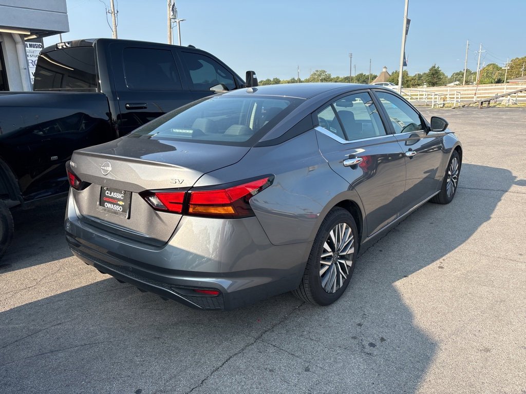 Used 2024 Nissan Altima SV with VIN 1N4BL4DV8RN364878 for sale in Owasso, OK