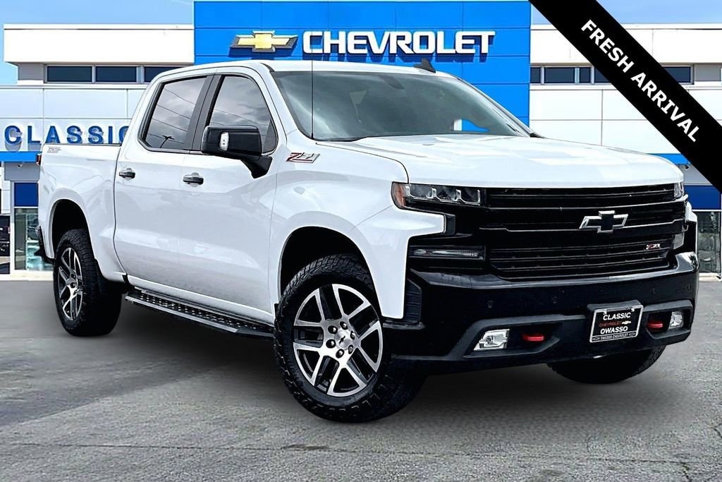 2020 Chevrolet Silverado 1500 LT Trail Boss 4X4 Crew Cab Short Box's photo
