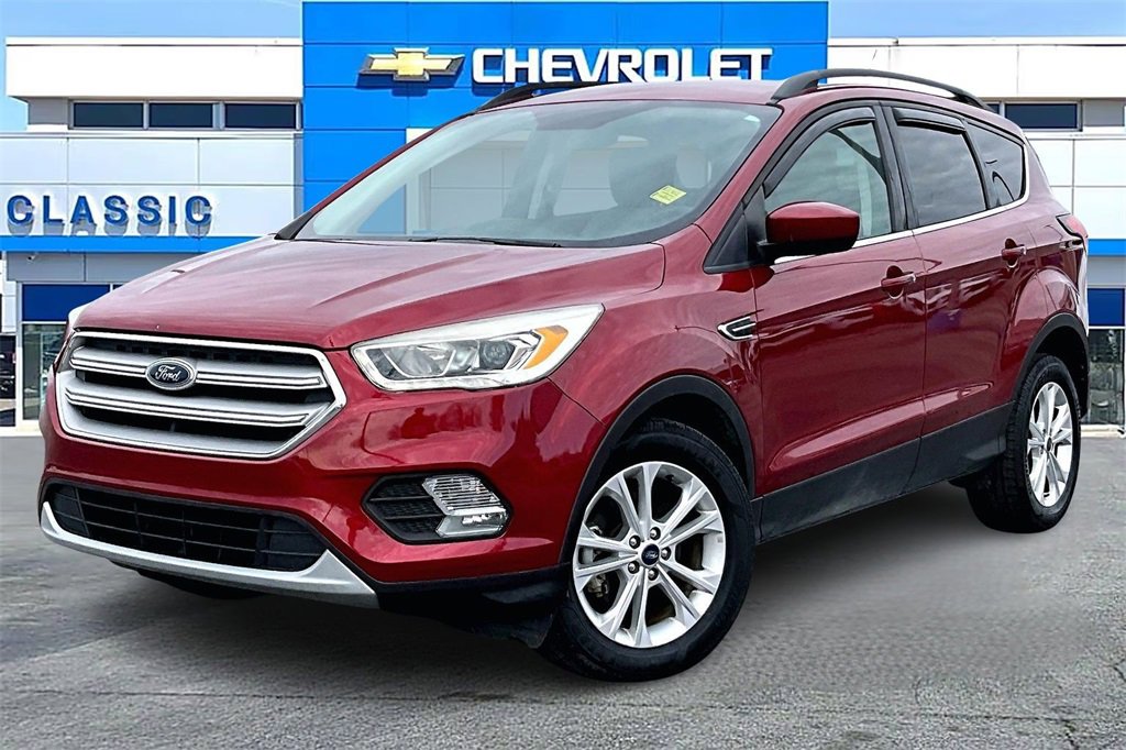 2019 Ford Escape SEL photo 3