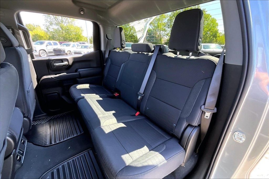 2026 Chevrolet Silverado 1500 Custom - Photo 10