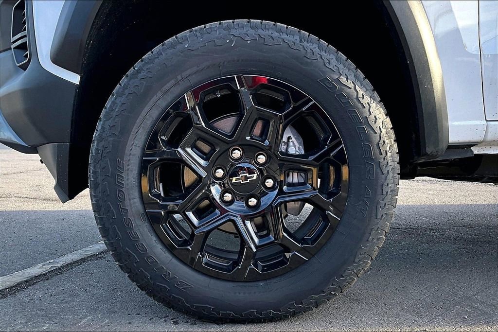 2026 Chevrolet Colorado Trail Boss - Photo 12