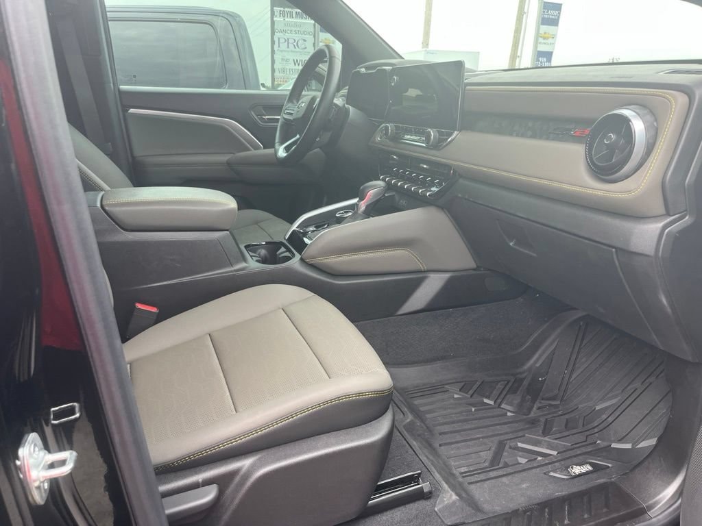 Used 2025 Chevrolet Colorado ZR2 Truck