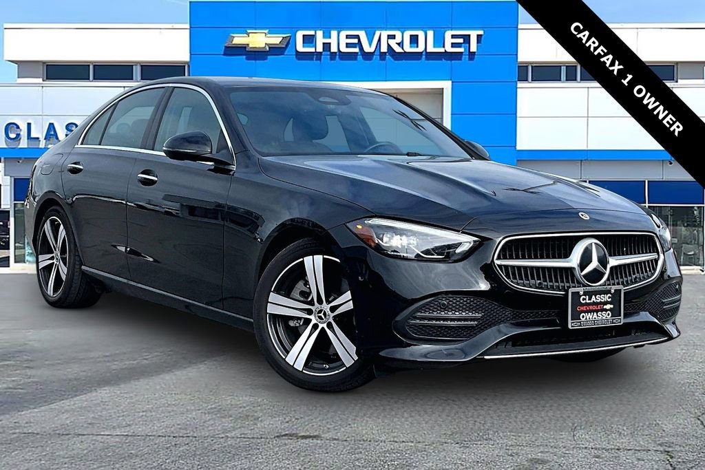 2025 Mercedes-Benz C-Class C 300 4MATIC's photo