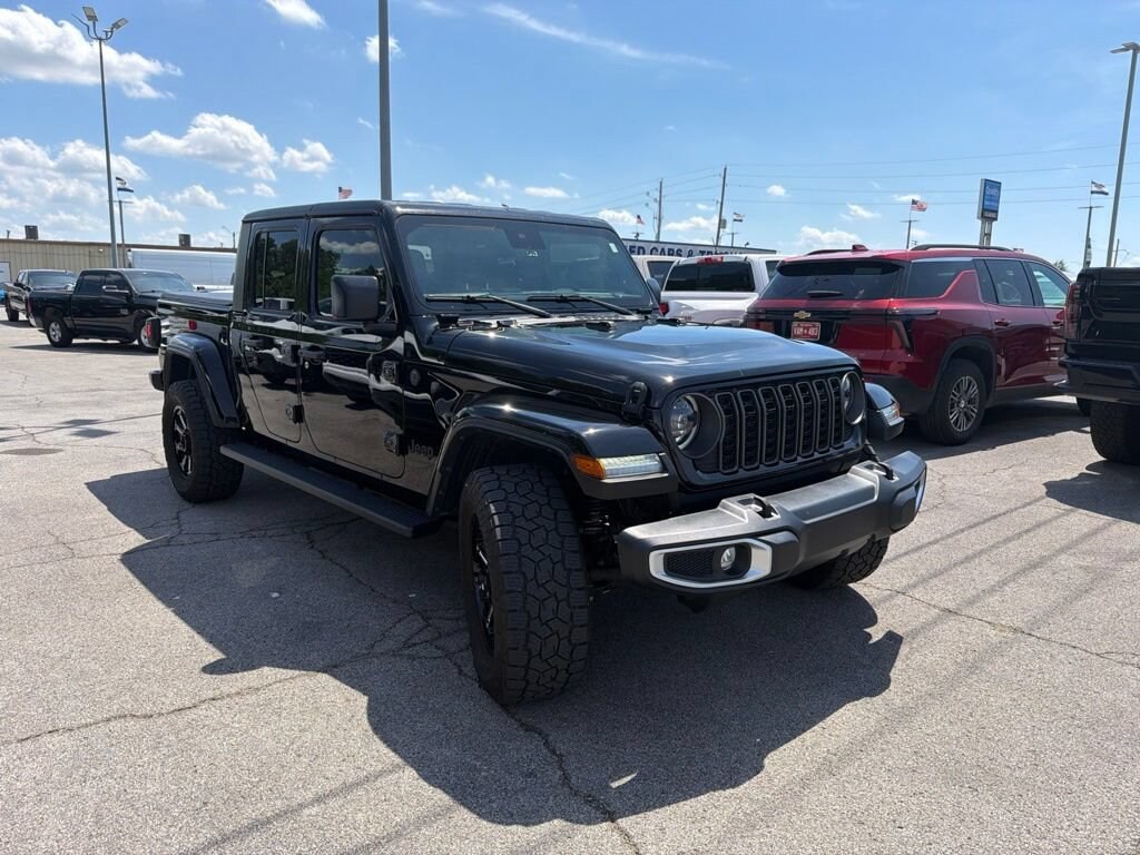 Used 2024 Jeep Gladiator Sport S