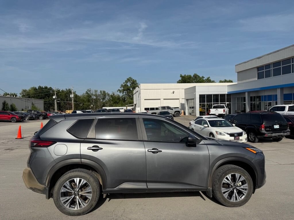 Used 2023 Nissan Rogue SV