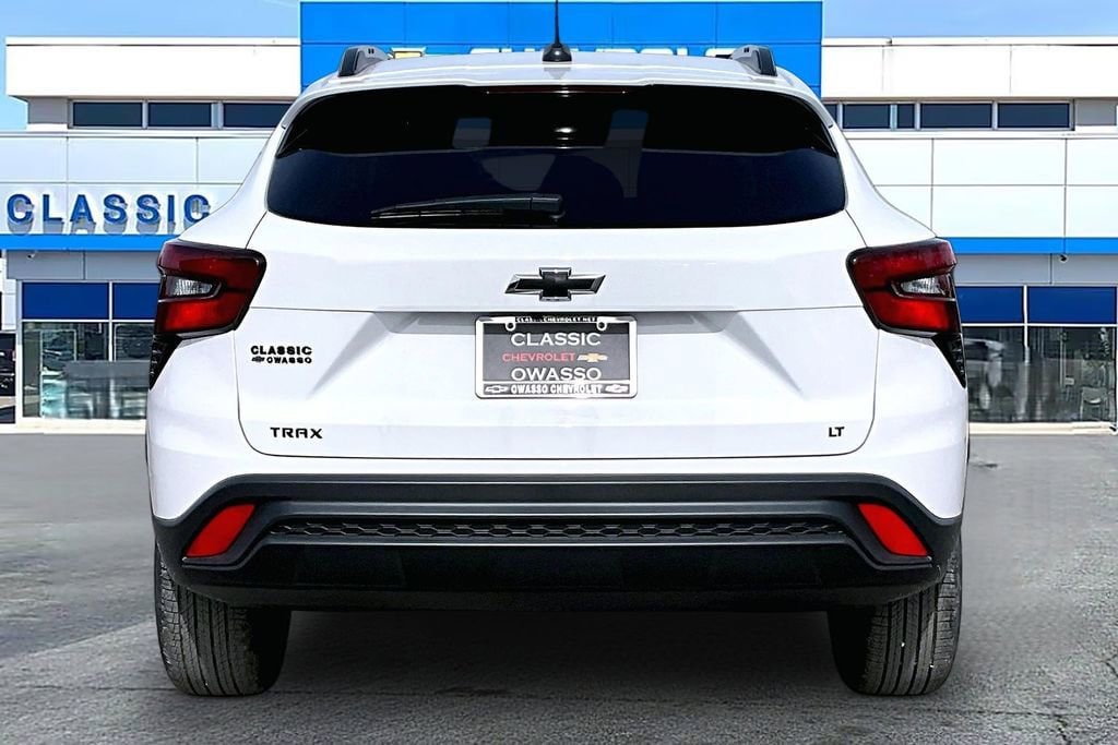 New 2026 Chevrolet Trax LT SUV