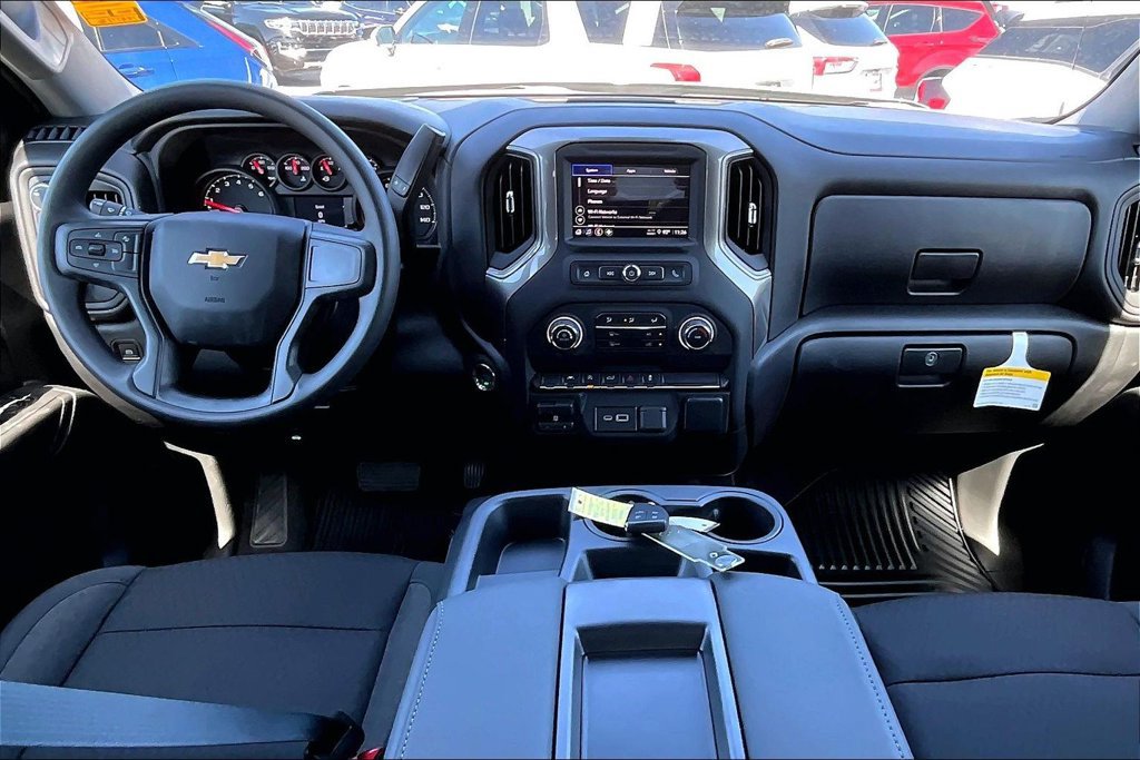 2026 Chevrolet Silverado 1500 Custom - Photo 5