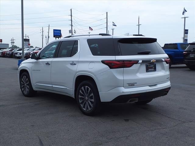 Used 2022 Chevrolet Traverse Premier with VIN 1GNERKKW0NJ166259 for sale in Owasso, OK