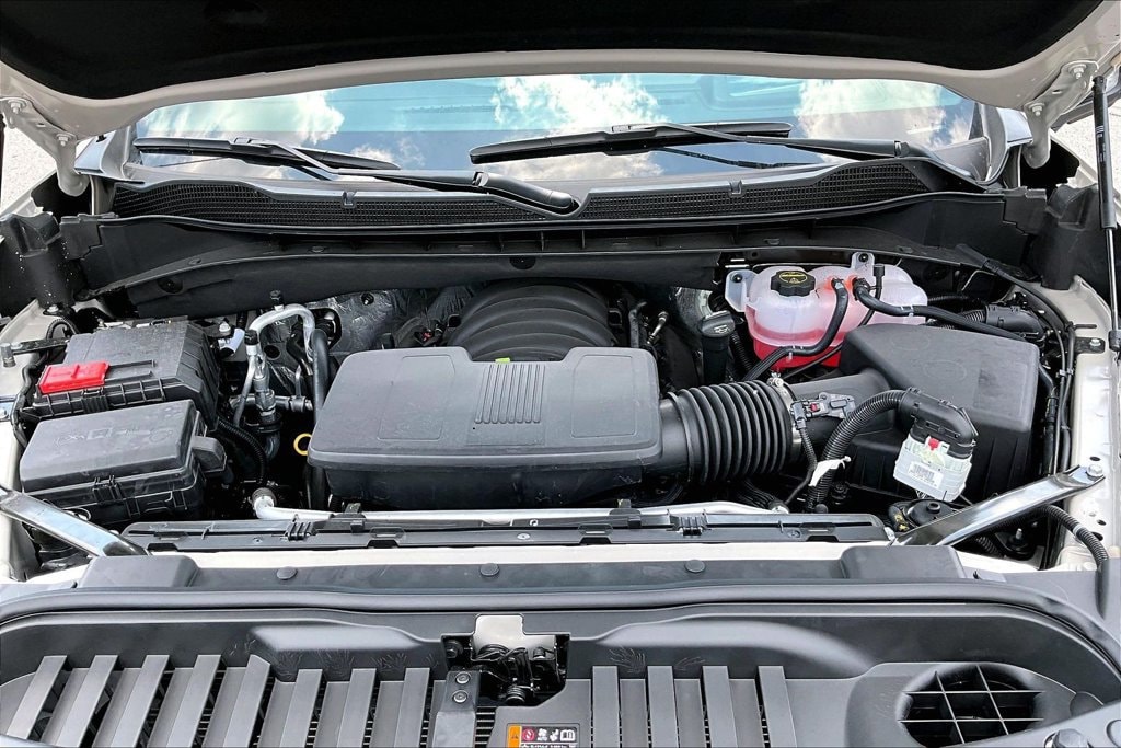 2026 Chevrolet Silverado 1500 ZR2 - Photo 11