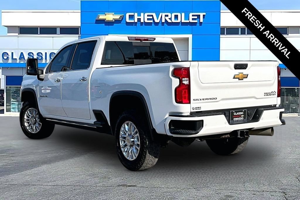 Used 2022 Chevrolet Silverado 2500 HD High Country Truck