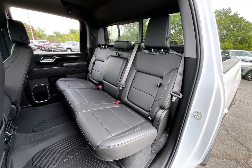 2026 Chevrolet Silverado 2500 HD LT - Photo 10