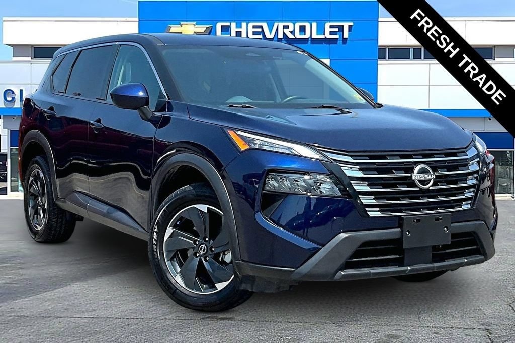 Used 2024 Nissan Rogue SV