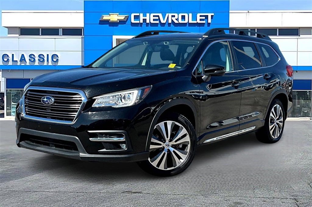 2019 Subaru Ascent Limited photo 3