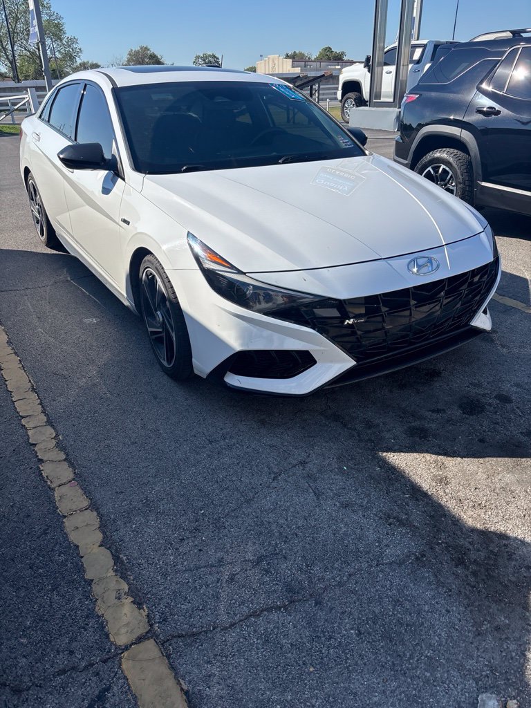  Hyundai Elantra
