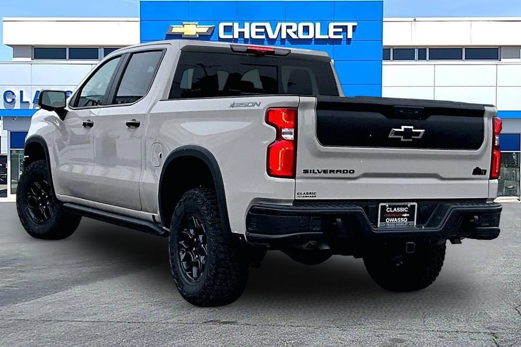 2026 Chevrolet Silverado 1500 ZR2 - Photo 3