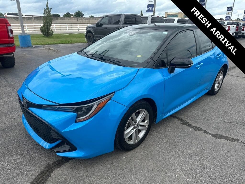 Used 2020 Toyota Corolla Hatchback SE