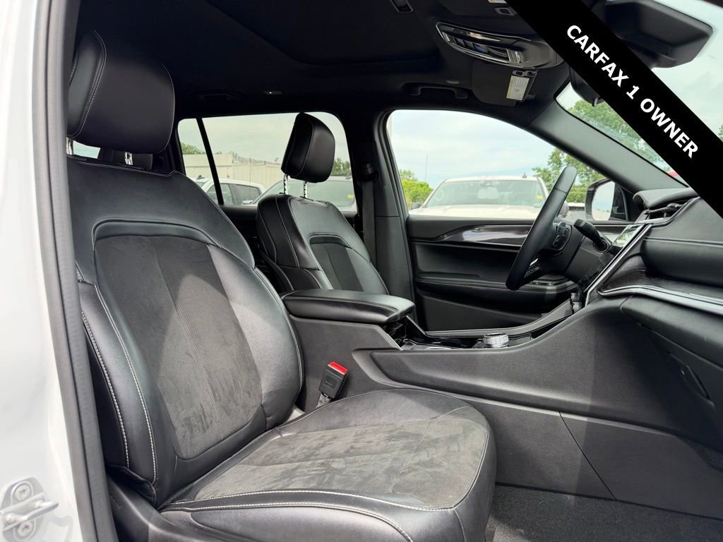 Used 2022 Jeep Grand Cherokee L Altitude