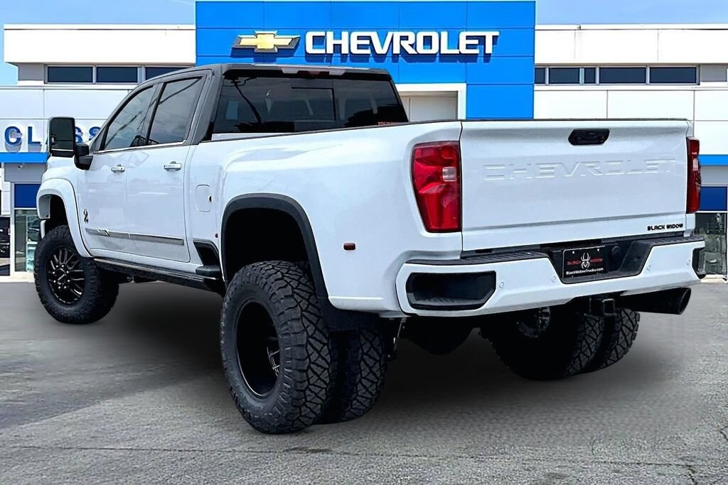 New 2026 Chevrolet Silverado 3500 HD High Country DRW Truck