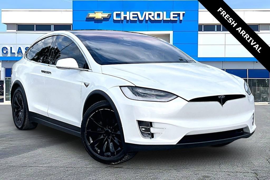 2020 Tesla Model X Long Range's photo