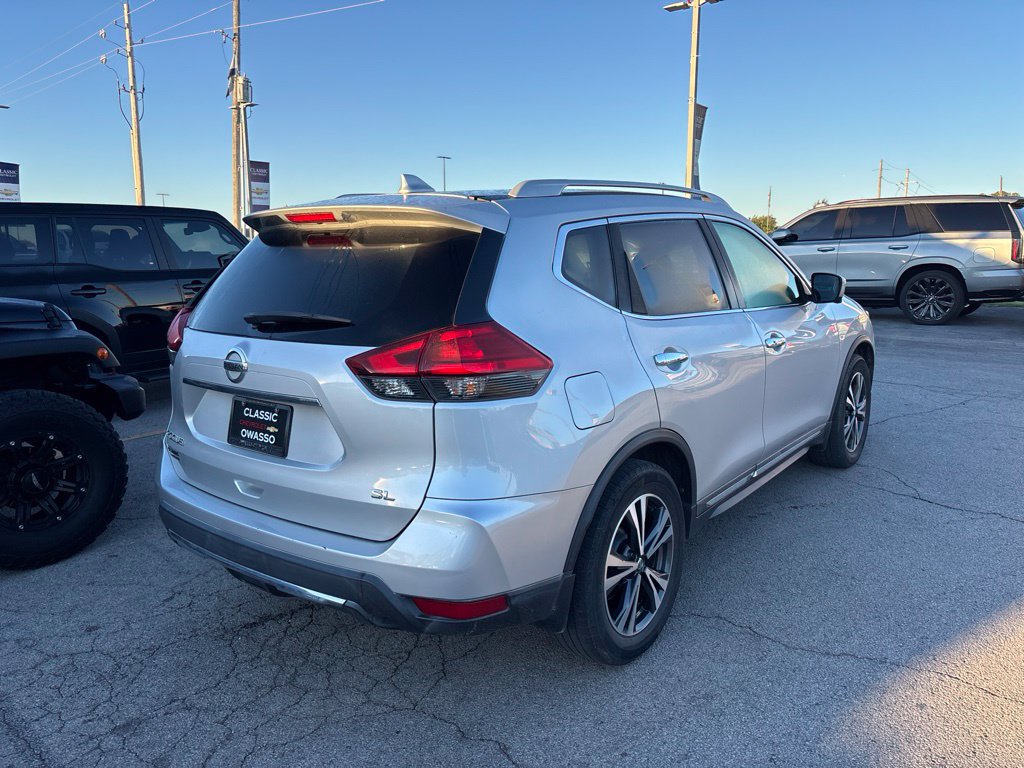 Used 2017 Nissan Rogue SL with VIN 5N1AT2MT7HC747936 for sale in Owasso, OK