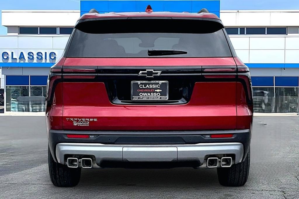 New 2026 Chevrolet Traverse LT SUV