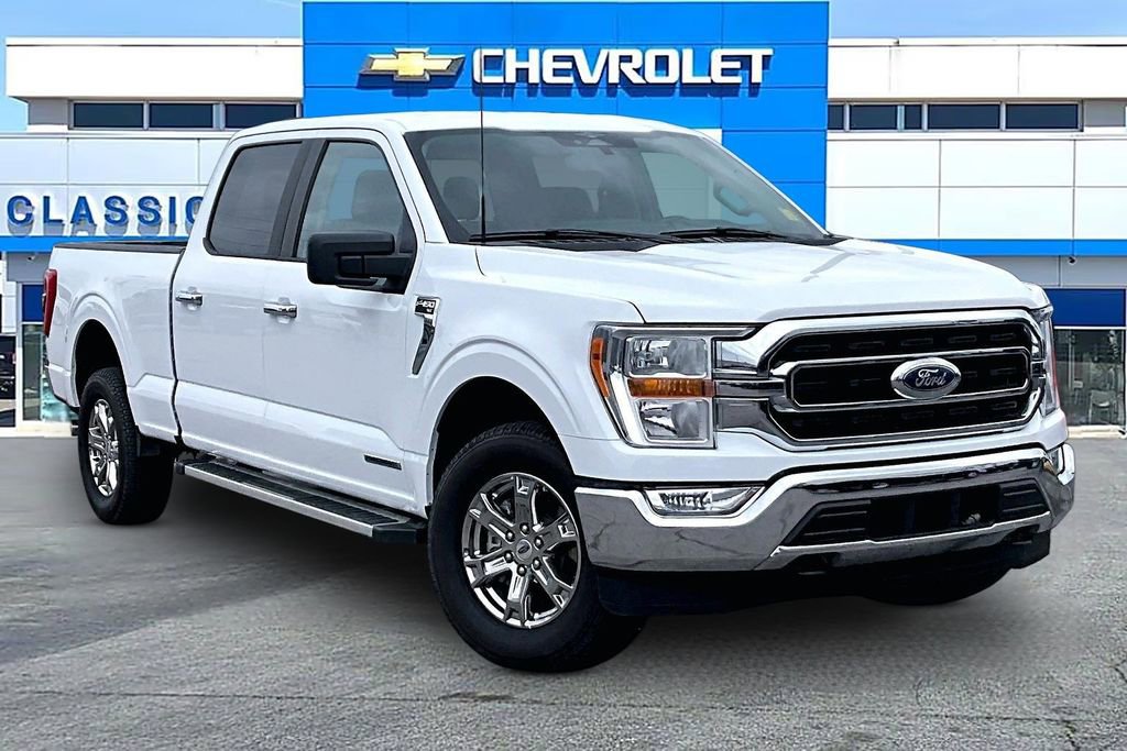 2023 Ford F-150 XL 4x4 SuperCrew 5-1/2 Box's photo