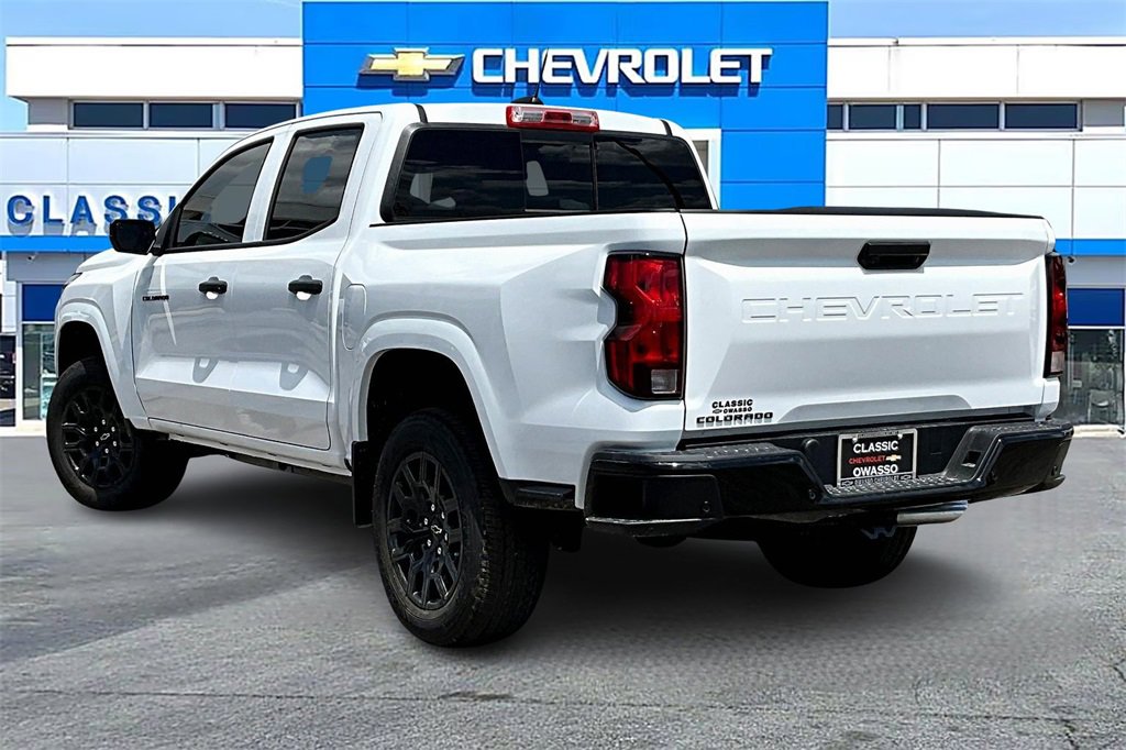 2026 Chevrolet Colorado Work Truck photo 3