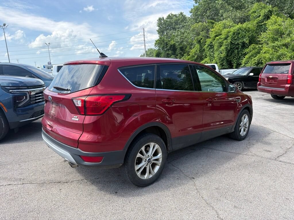 Used 2019 Ford Escape SE