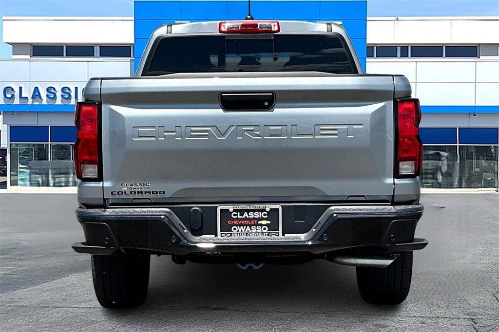 2026 Chevrolet Colorado Work Truck photo 3