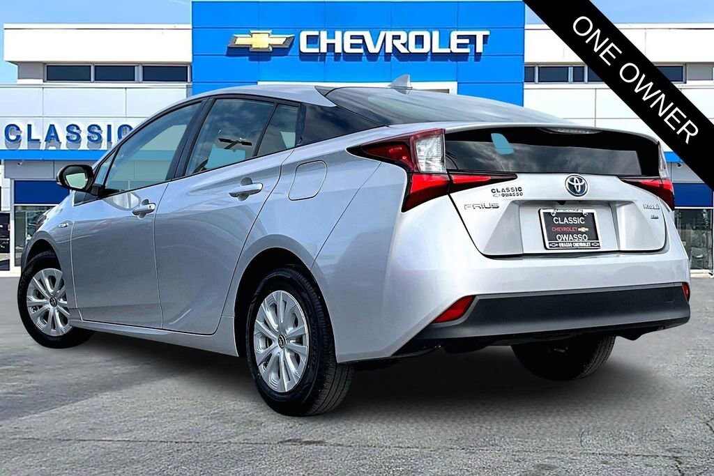 Used 2019 Toyota Prius L Eco