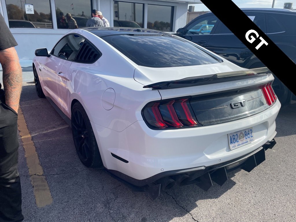 2018 Ford Mustang GT photo 2