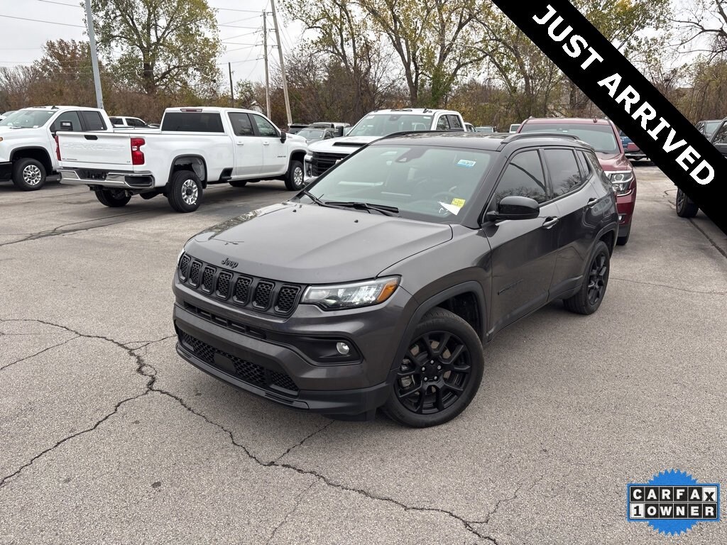 Used 2024 Jeep Compass Latitude