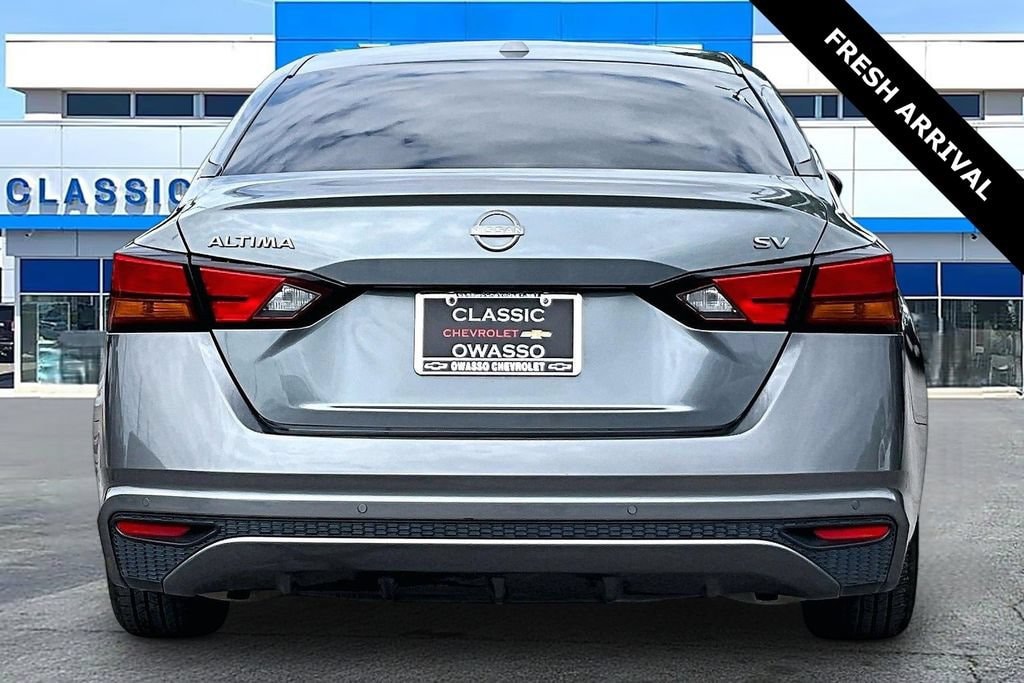 Used 2023 Nissan Altima 2.5 SV