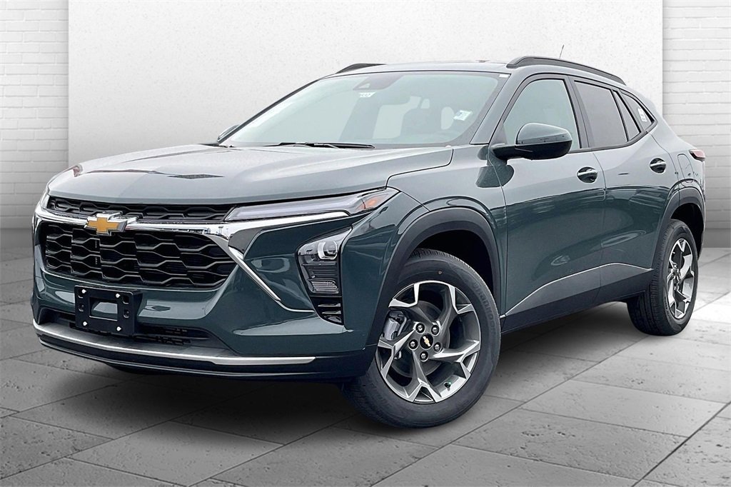 2026 Chevrolet Trax LT's photo