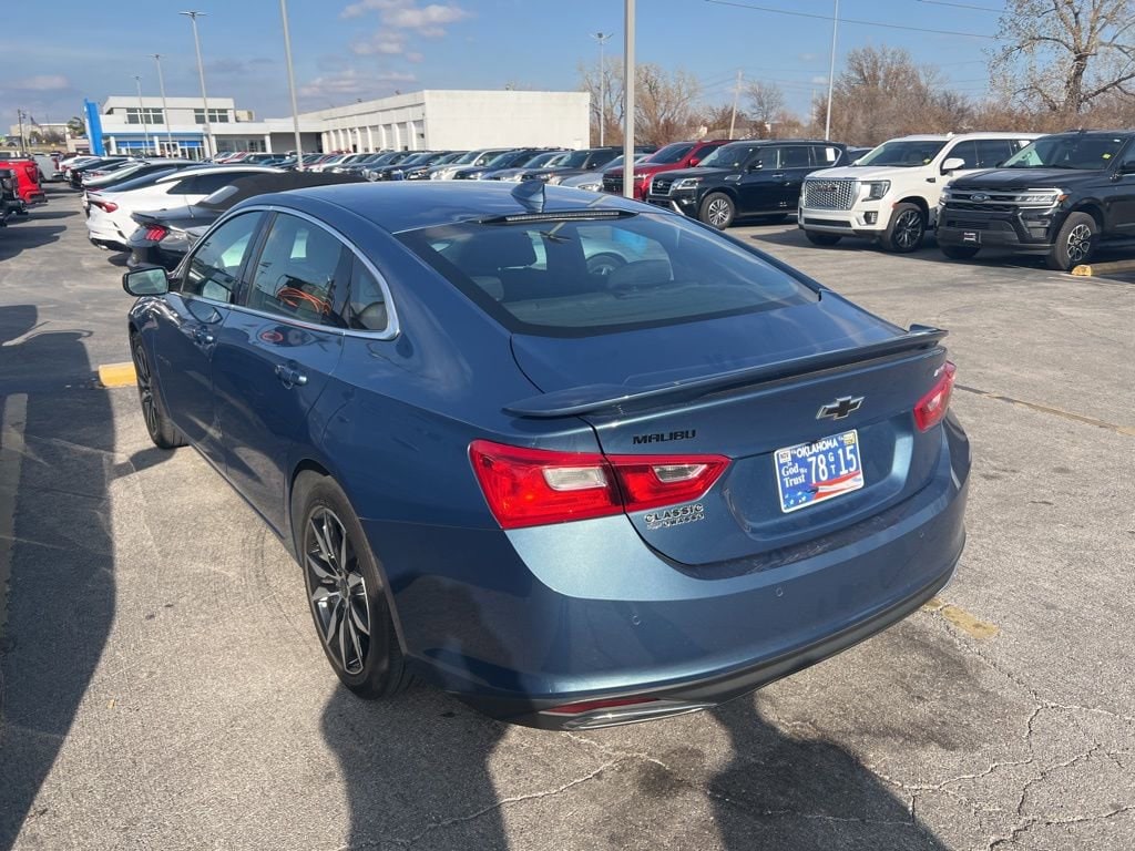 Used 2025 Chevrolet Malibu RS Car