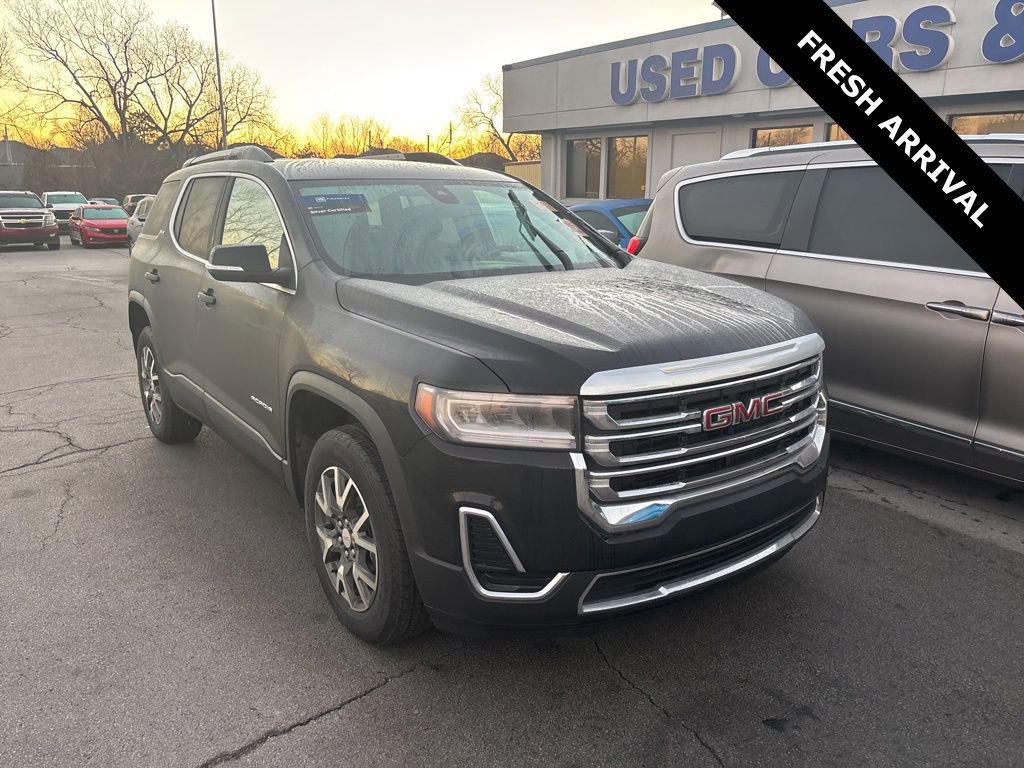 2023 GMC Acadia SLE's photo