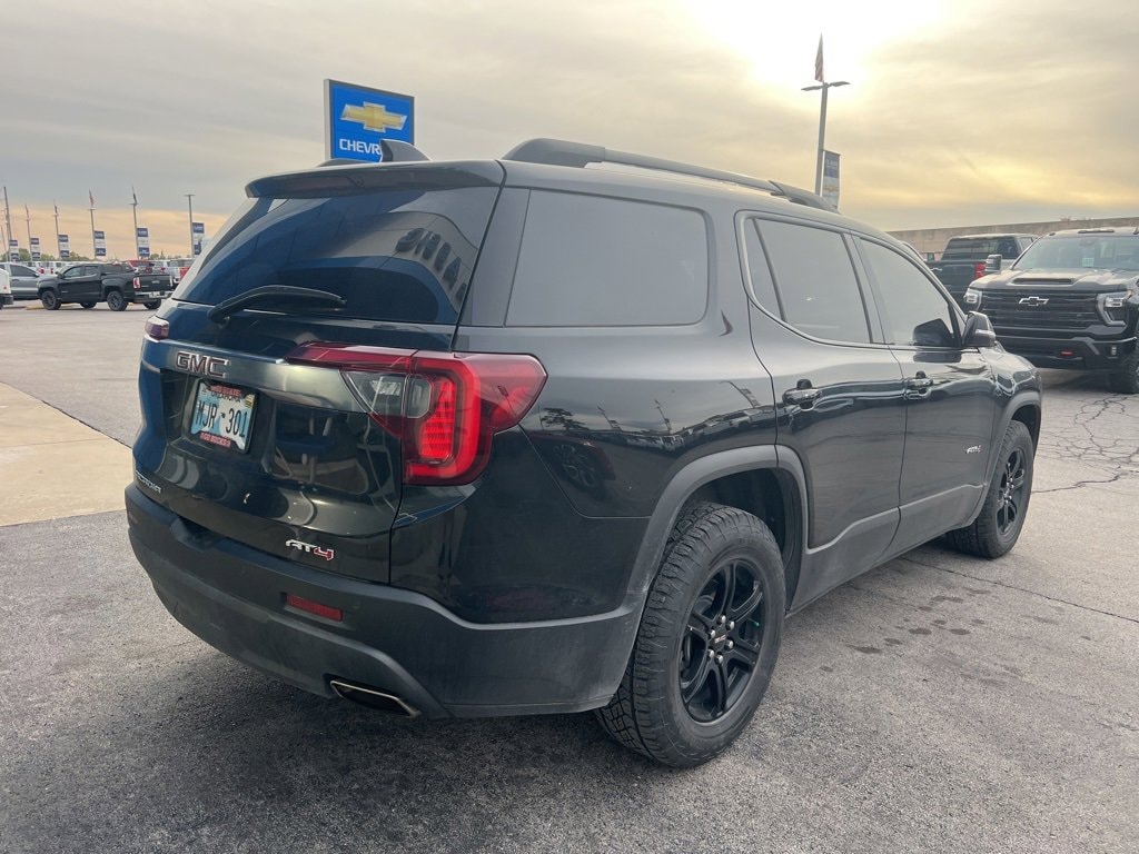 Used 2022 GMC Acadia AT4 SUV