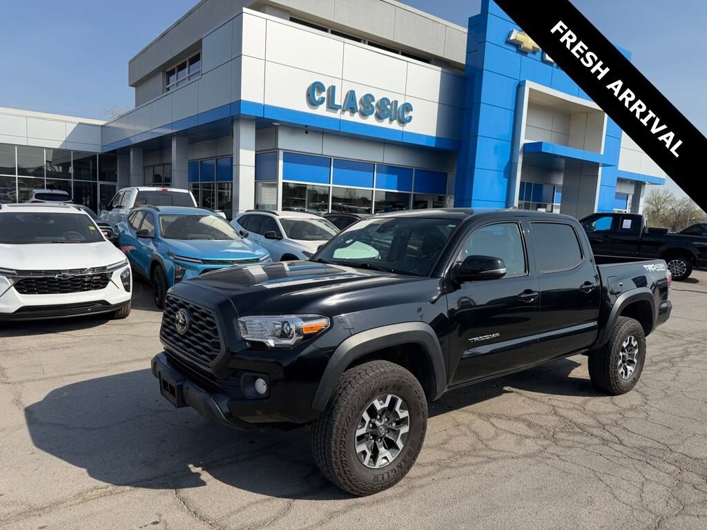 Used 2022 Toyota Tacoma 4WD SR