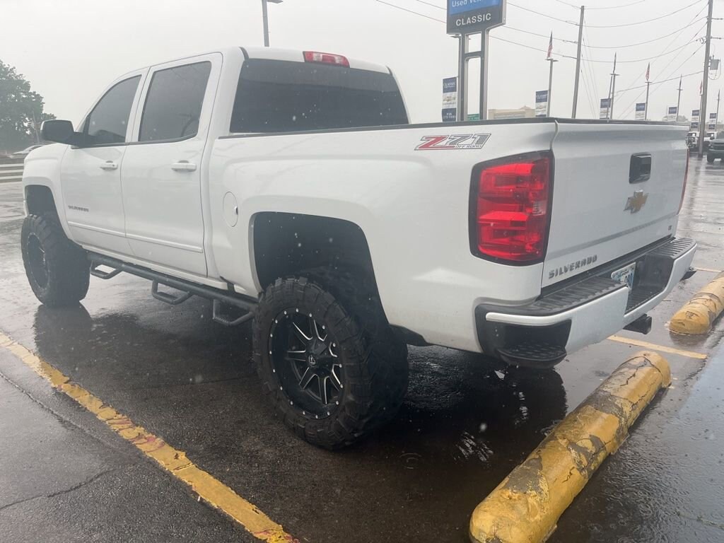 Used 2017 Chevrolet Silverado 1500 LT Truck